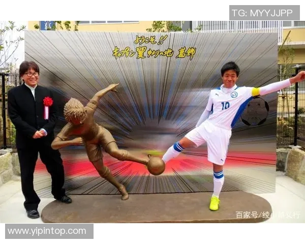 我儿子心目中的足球偶像与他的成长故事 我儿子心目中的足球偶像与他的成长故事